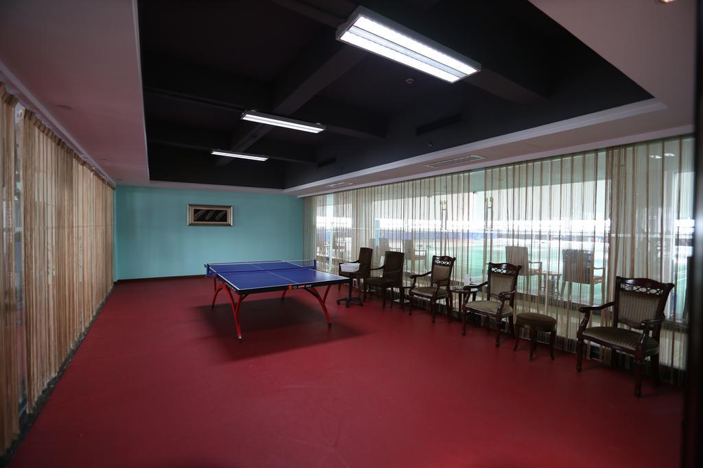 Sunshine Hotel Жангжиаже Екстериор снимка