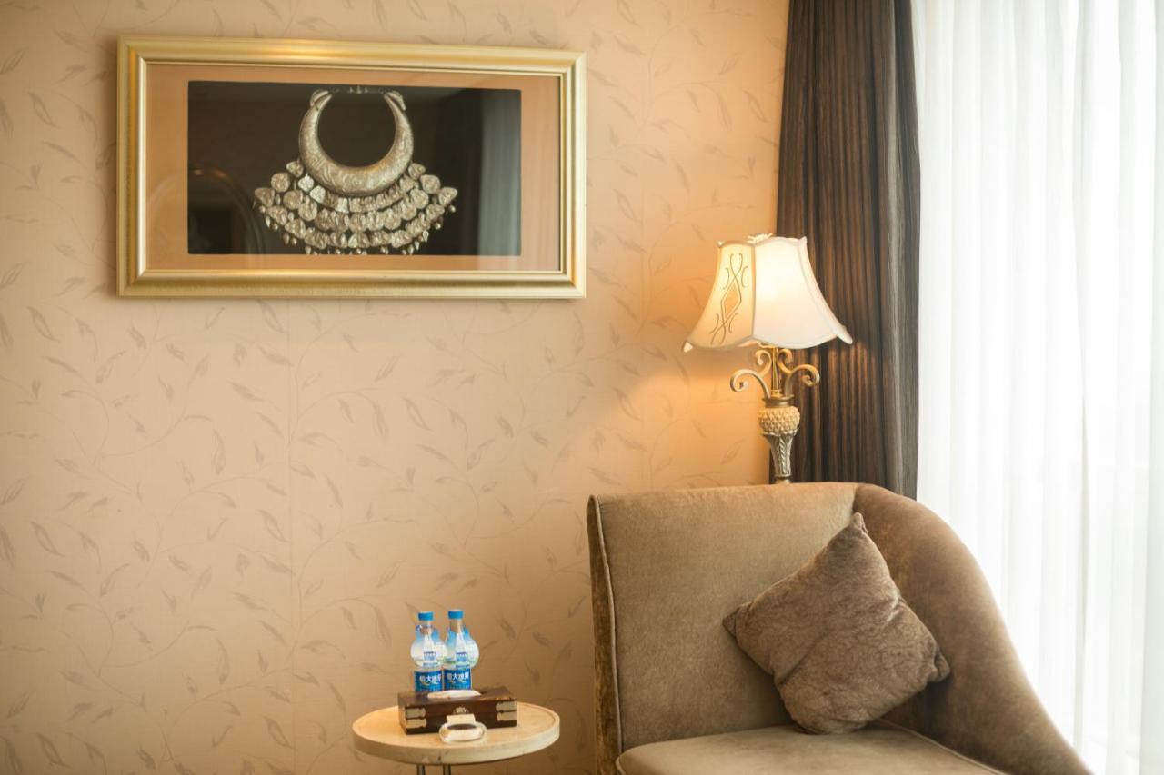 Sunshine Hotel Жангжиаже Екстериор снимка