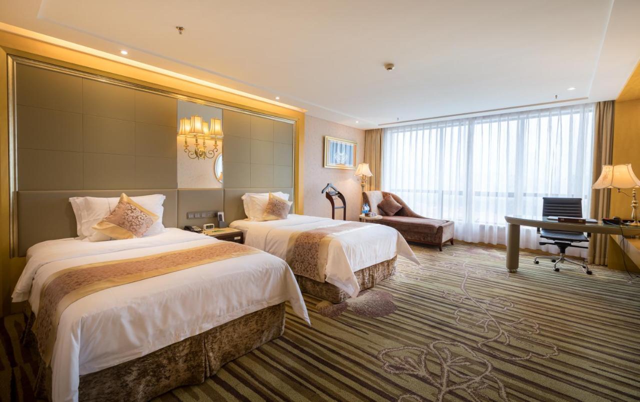 Sunshine Hotel Жангжиаже Екстериор снимка