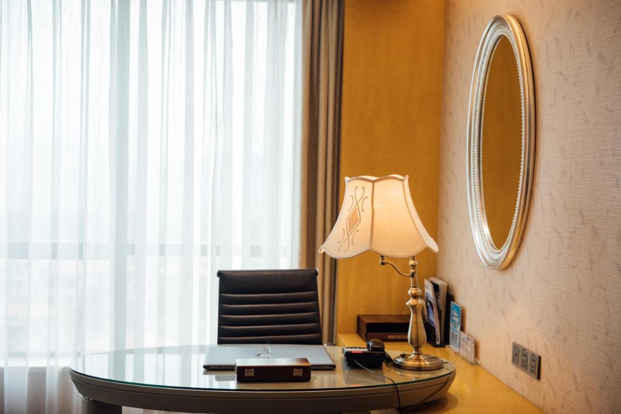 Sunshine Hotel Жангжиаже Екстериор снимка