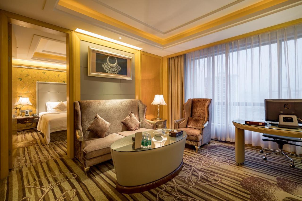 Sunshine Hotel Жангжиаже Екстериор снимка