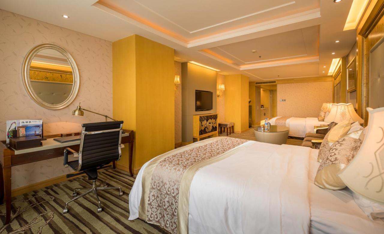 Sunshine Hotel Жангжиаже Екстериор снимка