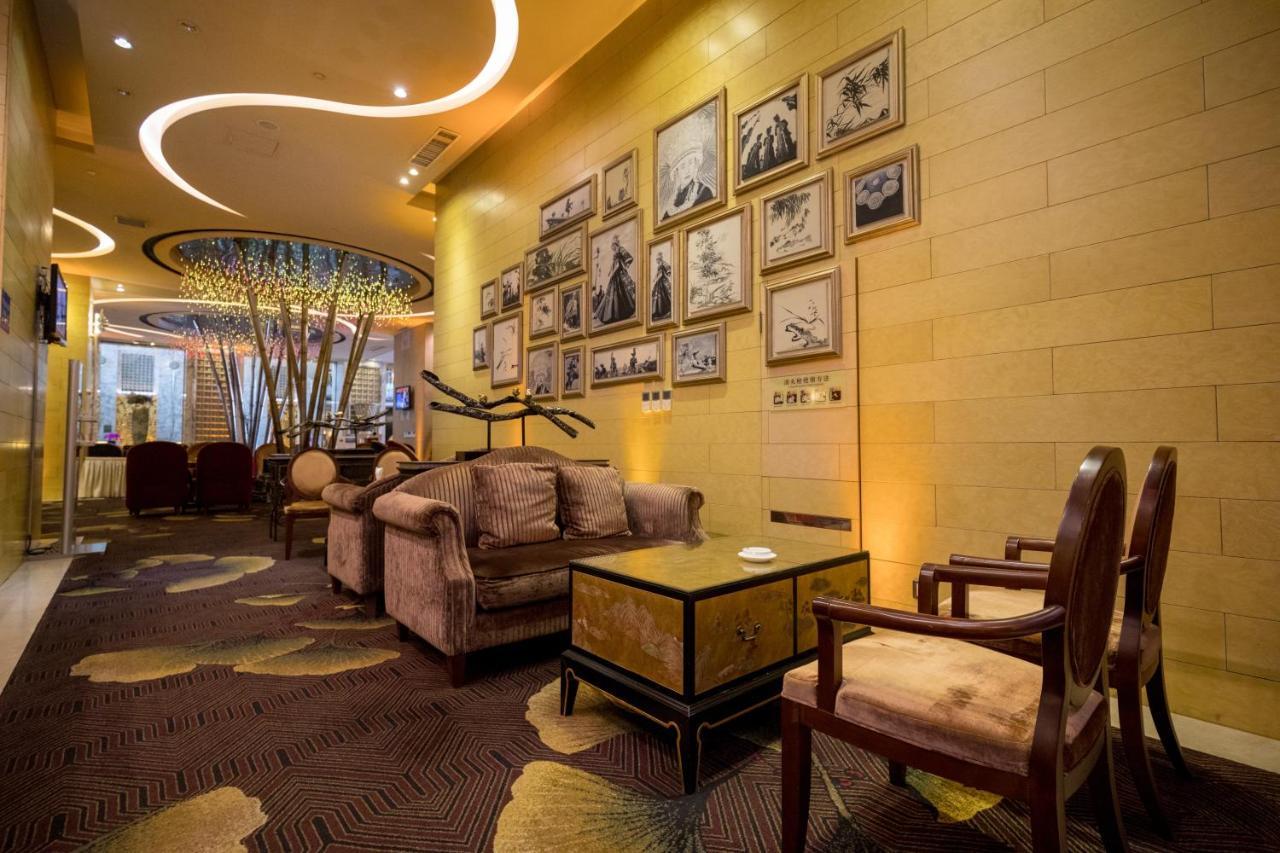 Sunshine Hotel Жангжиаже Екстериор снимка