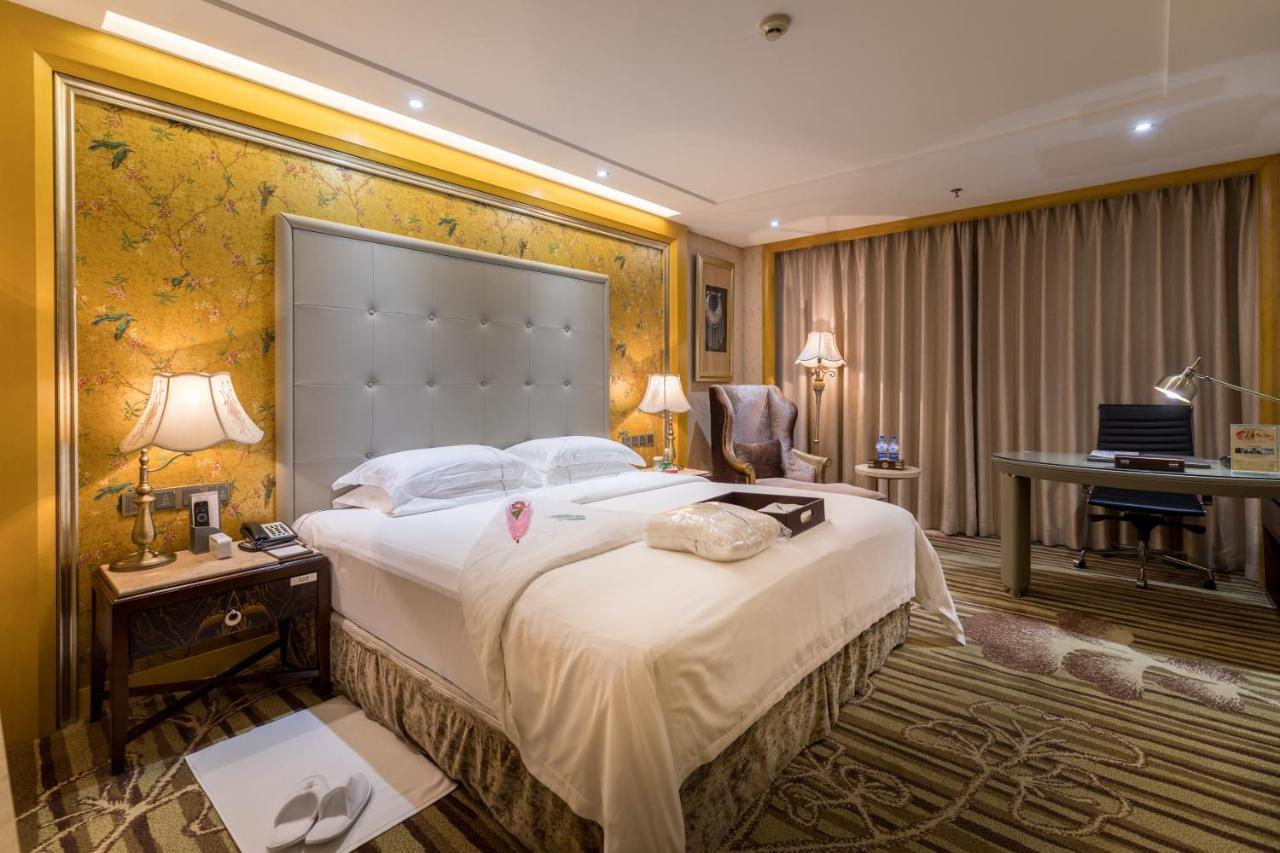 Sunshine Hotel Жангжиаже Екстериор снимка